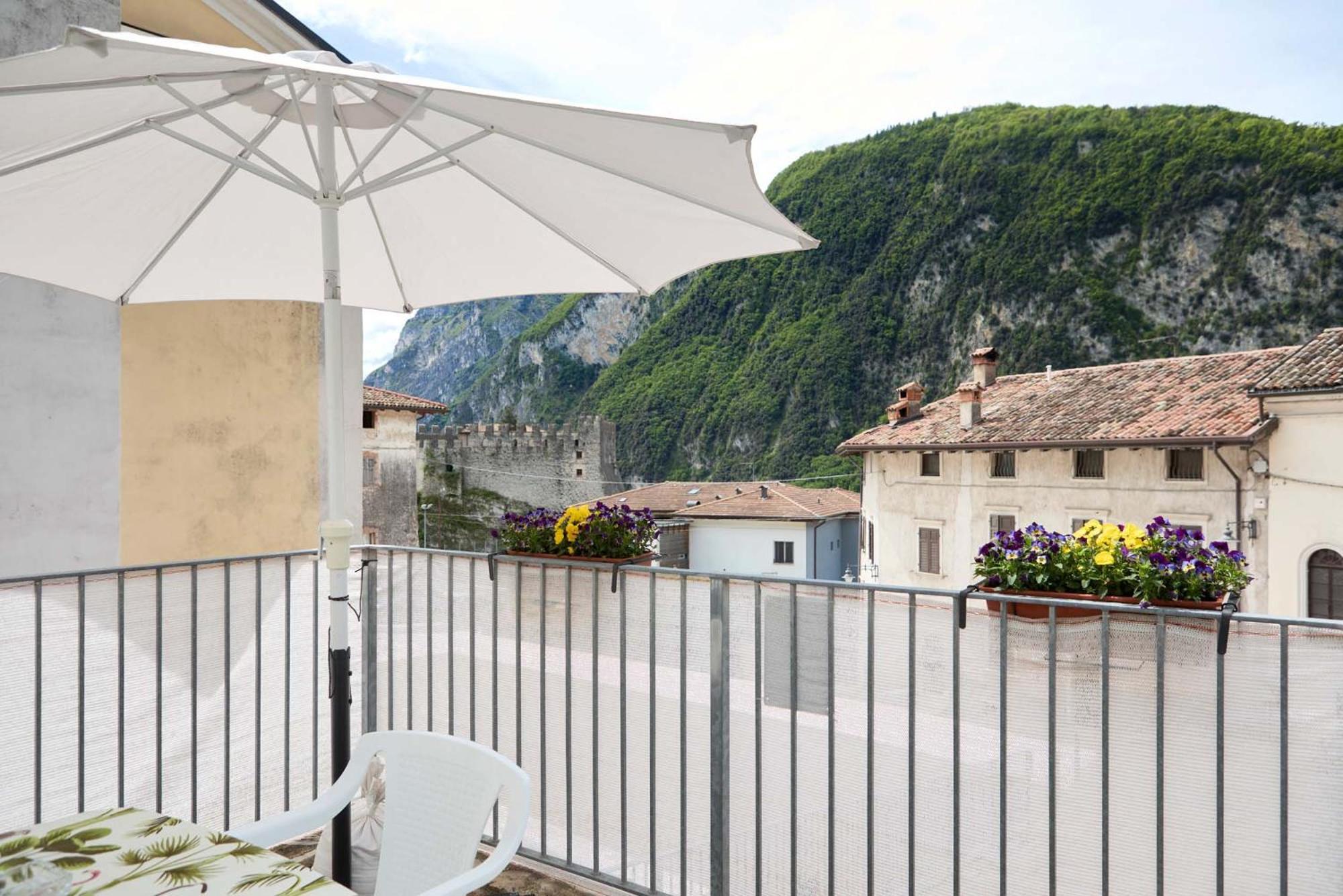 Appartamento Ania Vista Castello Tenno Zewnętrze zdjęcie